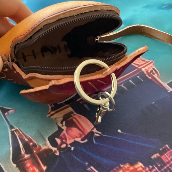 Handmade Leather Owl Wristlet - Picture 2 of 3